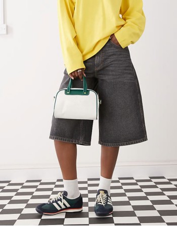 mini bowling bag in off white and green
