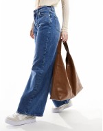 large scoop tote bag in brown