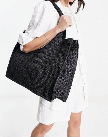straw woven shoulder beach tote bag in black